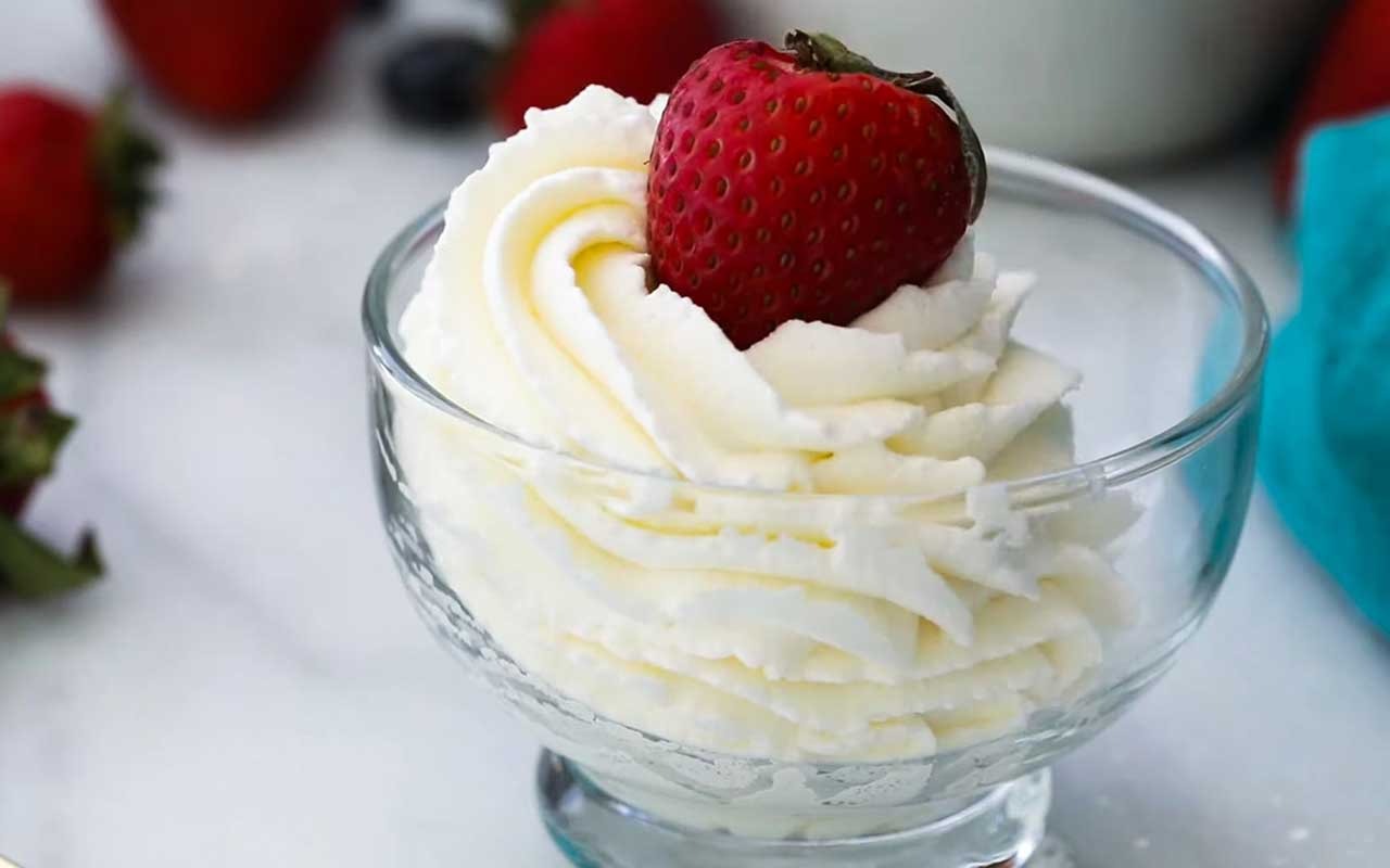 Những cách làm Whipping Cream tại nhà,công thức các bước